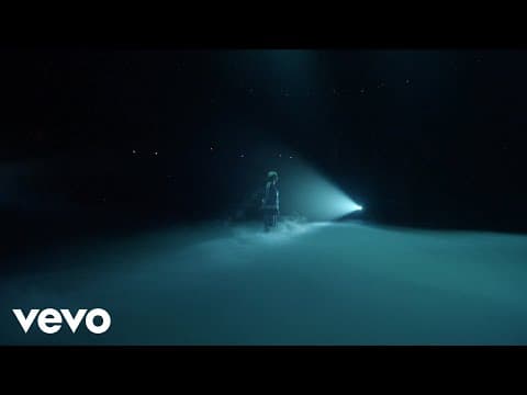 Billie Eilish, Janet Jackson và Rod Stewart tỏa sáng tại Giải thưởng Âm nhạc Mỹ 2025