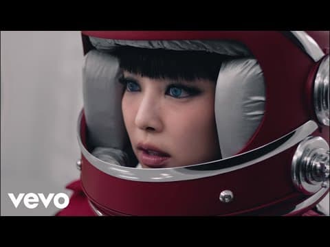 Blackpink 成员 Jennie 發布首張個人專輯《Ruby》，與 Diplo、Zico 合作，標誌著 Odd Atelier 旗下首發