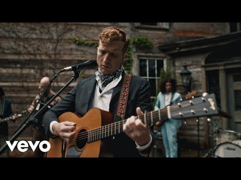 Tyler Childers Công Bố Album Mới và Bài Hát Đơn