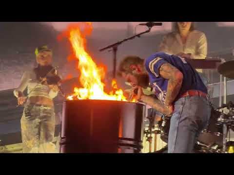 Post Malone's Coachella Performance: A Country Twist